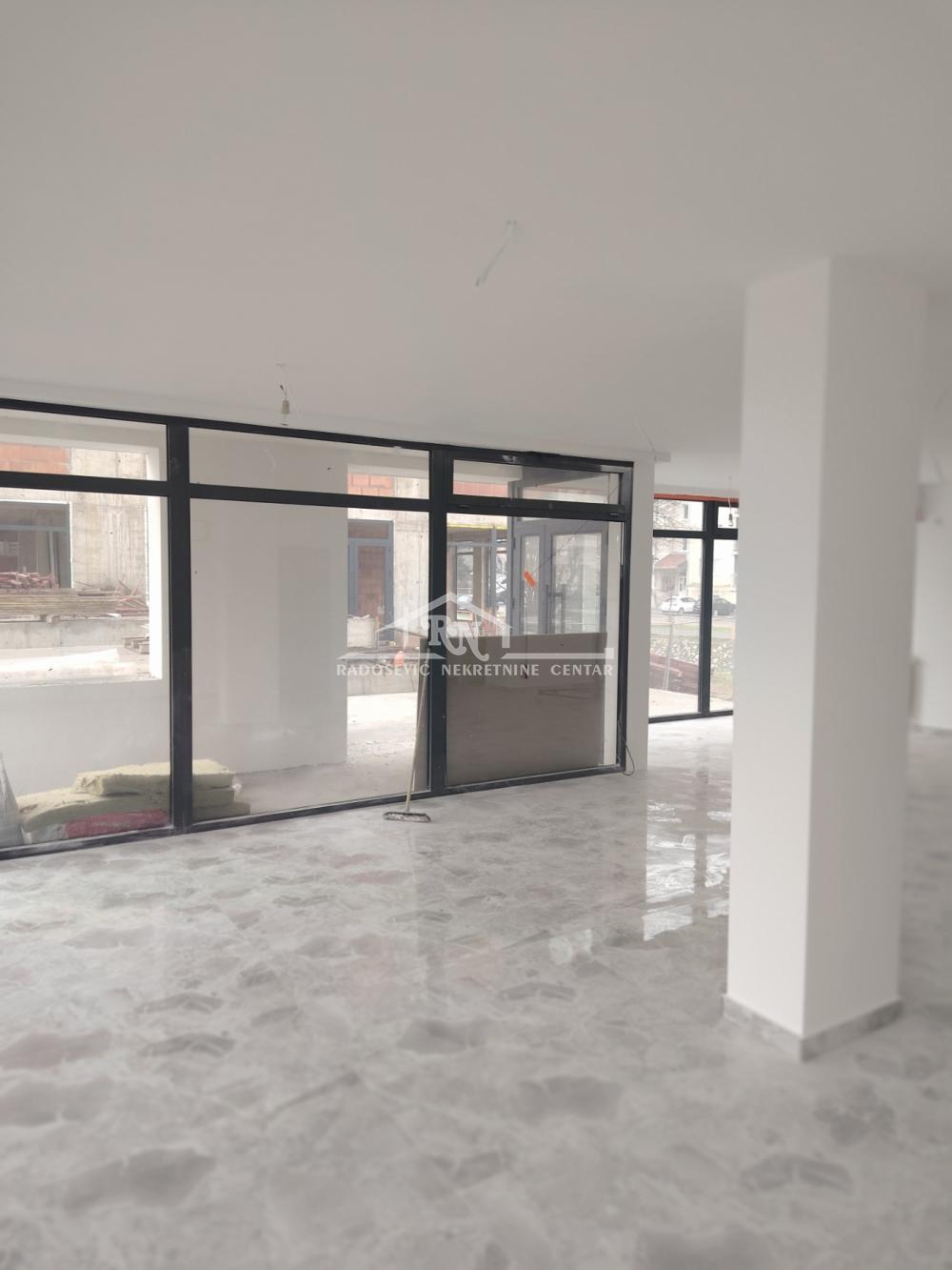 Slika 3 - Fruškogorska,  Lokal na prodaju, 32m2, 75.000€