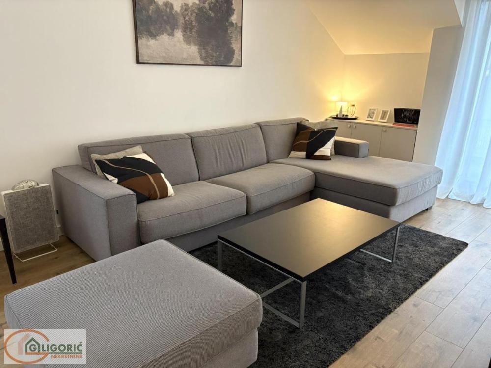 Slika 1 - Trosoban stan za izdavanje, 80m2, 1.100€