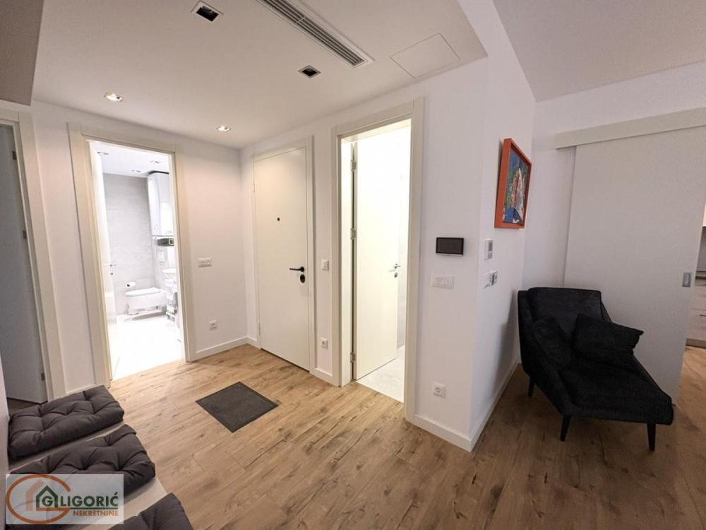 Slika 10 - Trosoban stan za izdavanje, 80m2, 1.100€