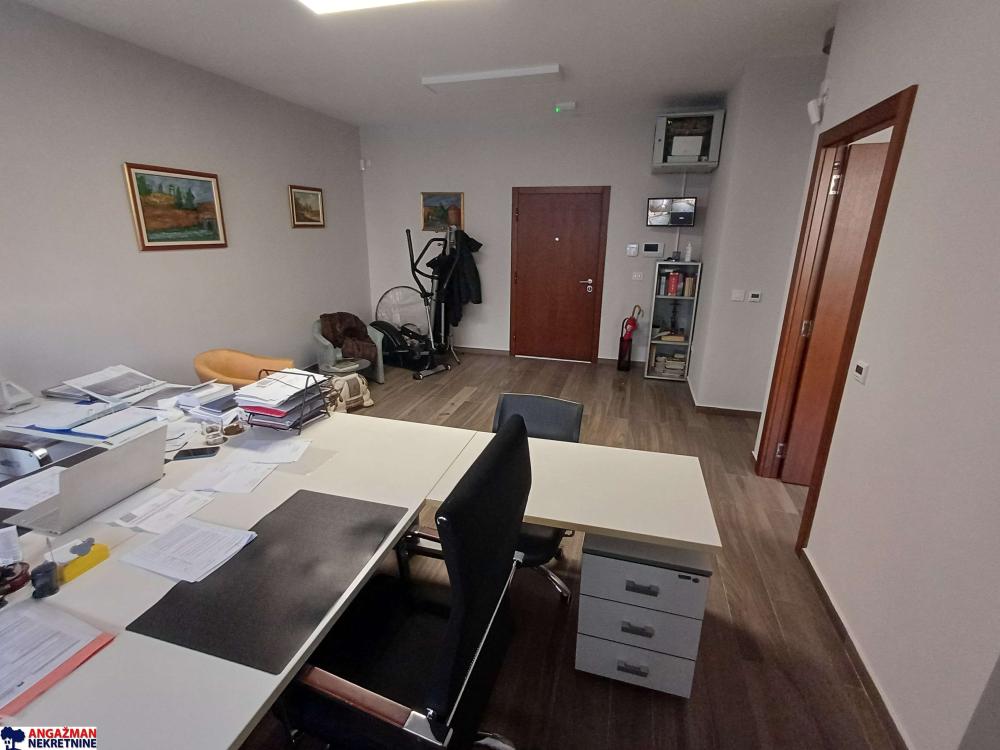 Slika 3 - Stanoja Glavaša,  Lokal na prodaju, 63m2, 272.000€