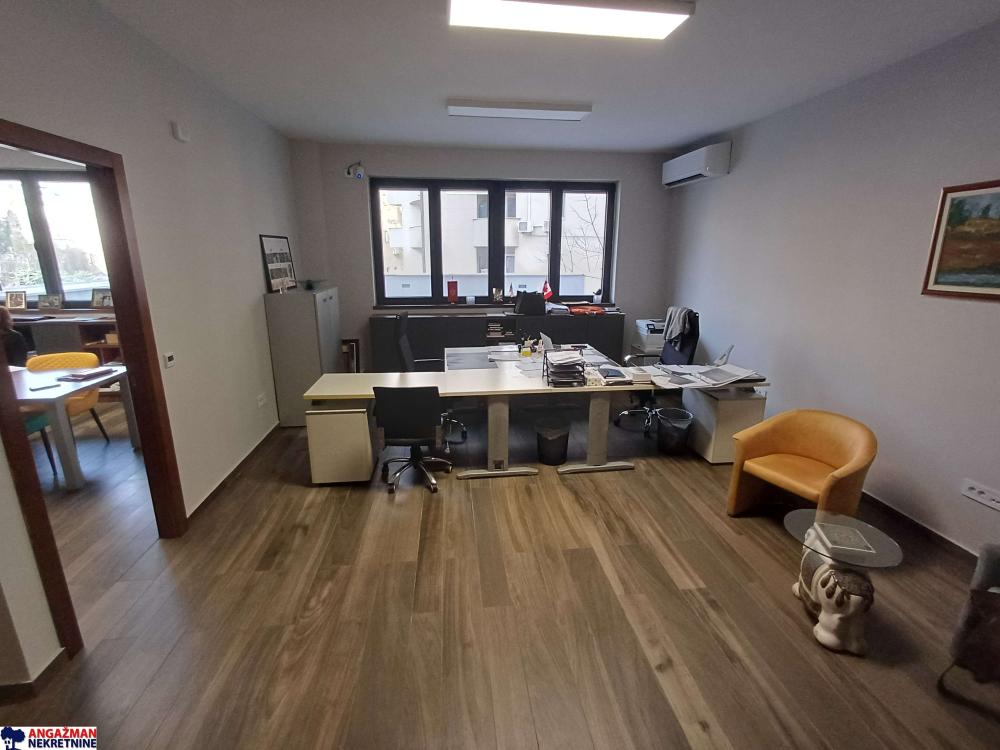 Slika 4 - Stanoja Glavaša,  Lokal na prodaju, 63m2, 272.000€