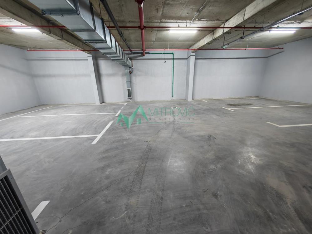 Slika 1 - Jednosoban stan za izdavanje, 130m2, 550€