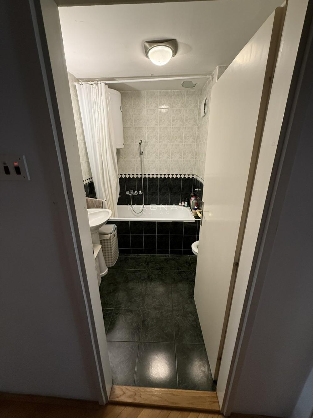 Slika 6 - Višnjićeva, Dvosoban stan za izdavanje, 59m2, 700€