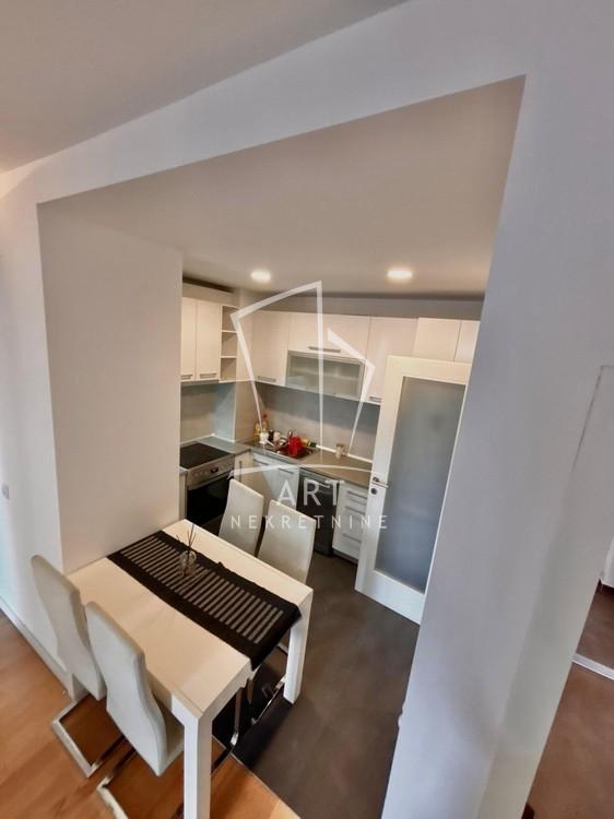 Slika 2 - Omladinskih brigada, Dvosoban stan za izdavanje, 64m2, 1.200€