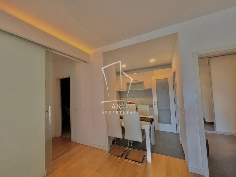 Slika 3 - Omladinskih brigada, Dvosoban stan za izdavanje, 64m2, 1.200€