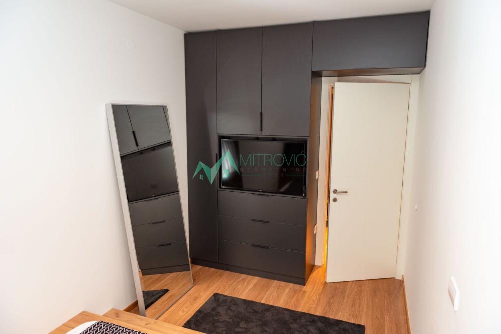 Slika 9 - Jednoiposoban stan za izdavanje, 50m2, 800€