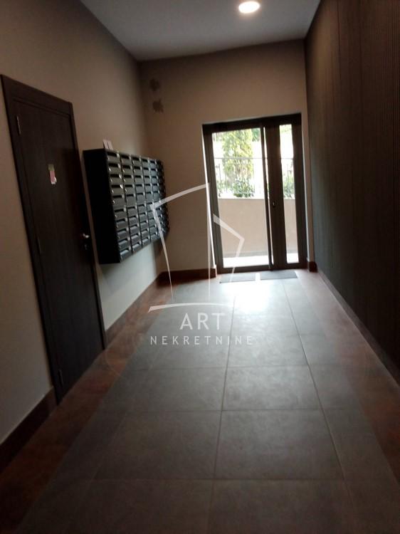 Slika 11 - Bulevar Kralja Aleksandra, Jednoiposoban stan za izdavanje, 42m2, 450€