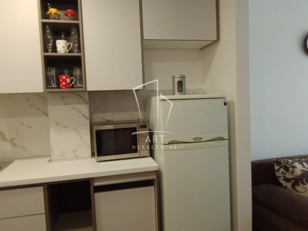 Slika 4 - Bulevar Kralja Aleksandra, Jednoiposoban stan za izdavanje, 42m2, 450€