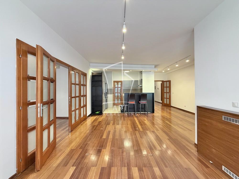 Slika 1 - Prote Mateje, Trosoban stan za izdavanje, 113m2, 1.650€