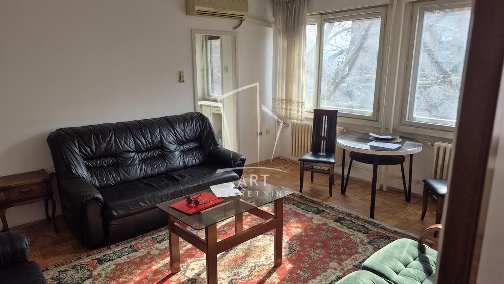 Glavna slika -Bulevar Kralja Aleksandra, Dvosoban stan za izdavanje, 39m2, 500€