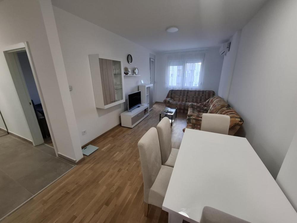 Glavna slika -Dvosoban stan za izdavanje, 47m2, 500€