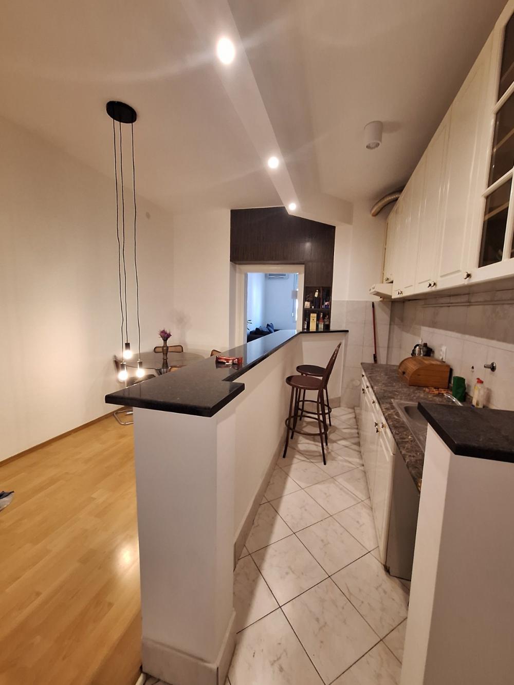 Slika 3 - Knez Mihailova, Dvosoban stan za izdavanje, 47m2, 700€