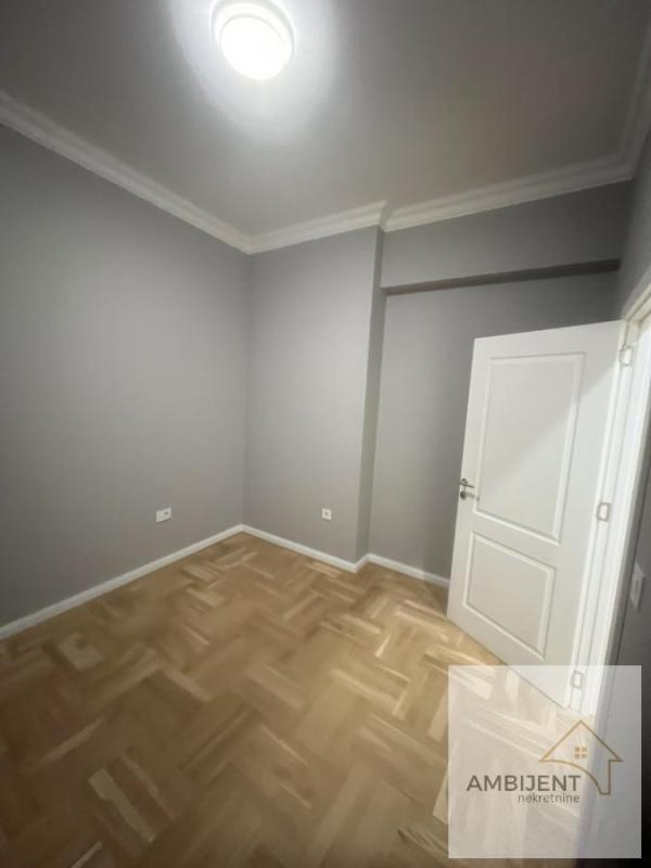 Slika 2 - Trosoban stan za izdavanje, 70m2, 1.100€