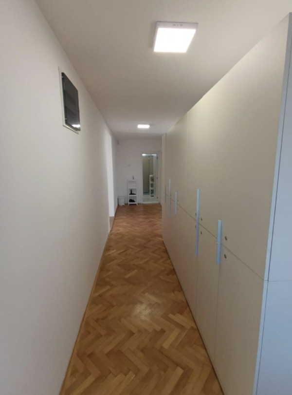 Slika 3 -  Lokal na prodaju, 550m2, 370.000€