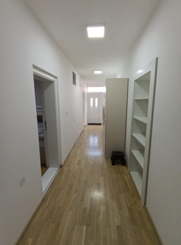 Slika 6 - Četvoroiposoban stan na prodaju, 131.87m2, 118.680€