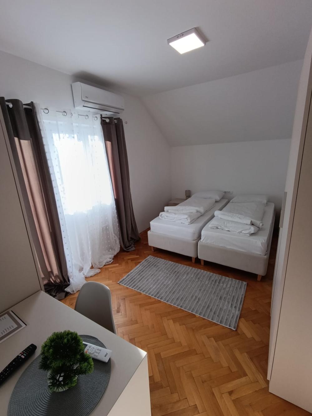 Slika 2 - Četvoroiposoban stan na prodaju, 145.32m2, 130.790€