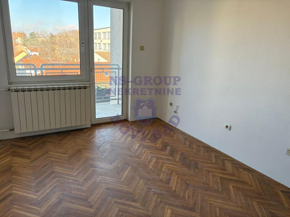 Glavna slika -Jednoiposoban stan na prodaju, 37m2, 120.000€