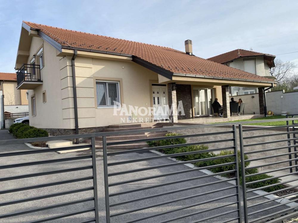 Slika 2 - Vodovodska 2. deo,  Kuća na prodaju, 298m2, 510.000€