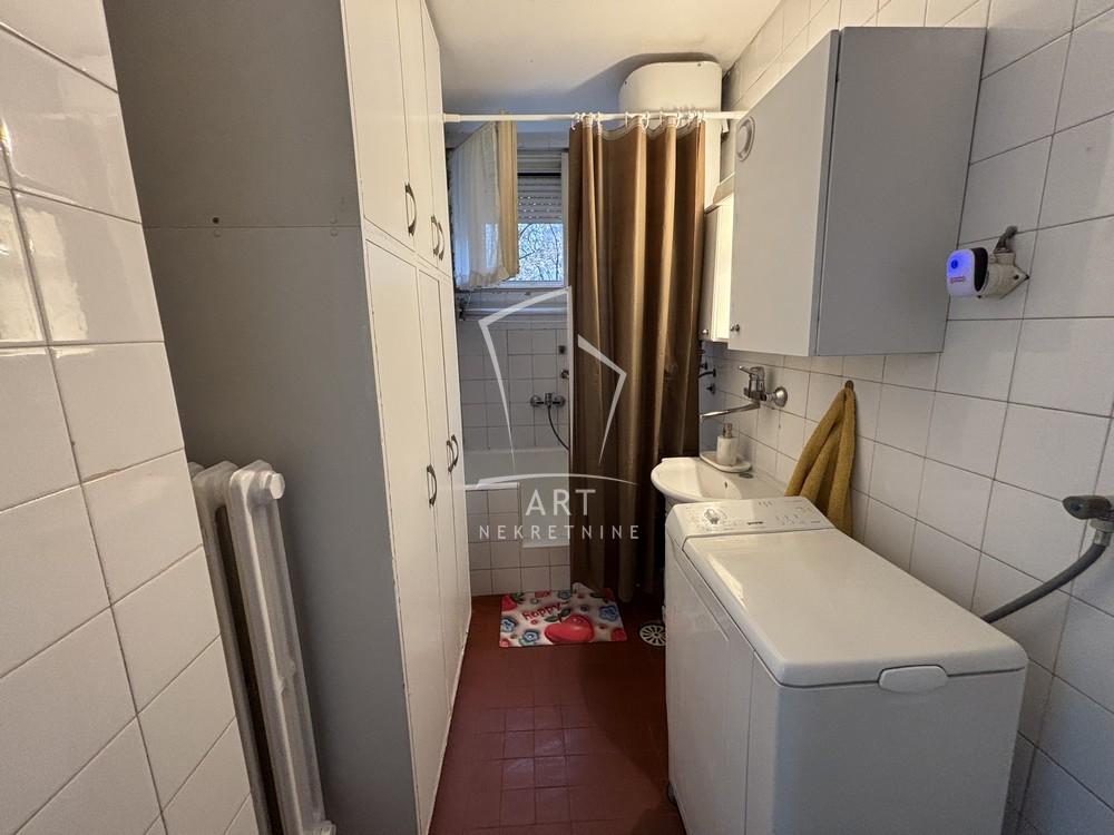 Slika 8 - Darinke Radović, Dvoiposoban stan na prodaju, 56m2, 150.000€