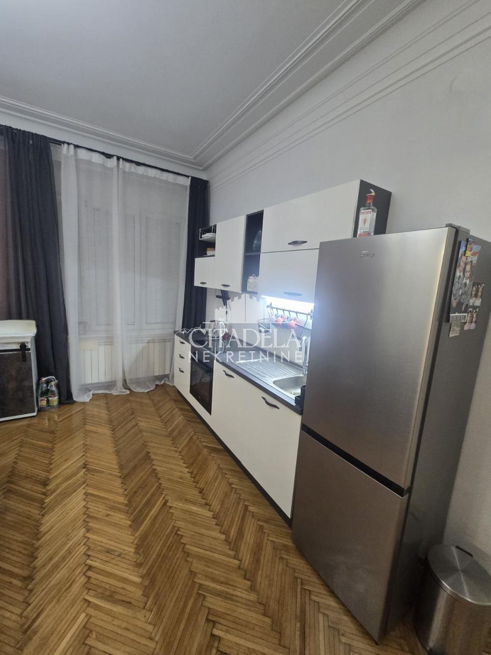 Slika 3 - Prizrenska, Četvorosoban stan za izdavanje, 131m2, 2.000€