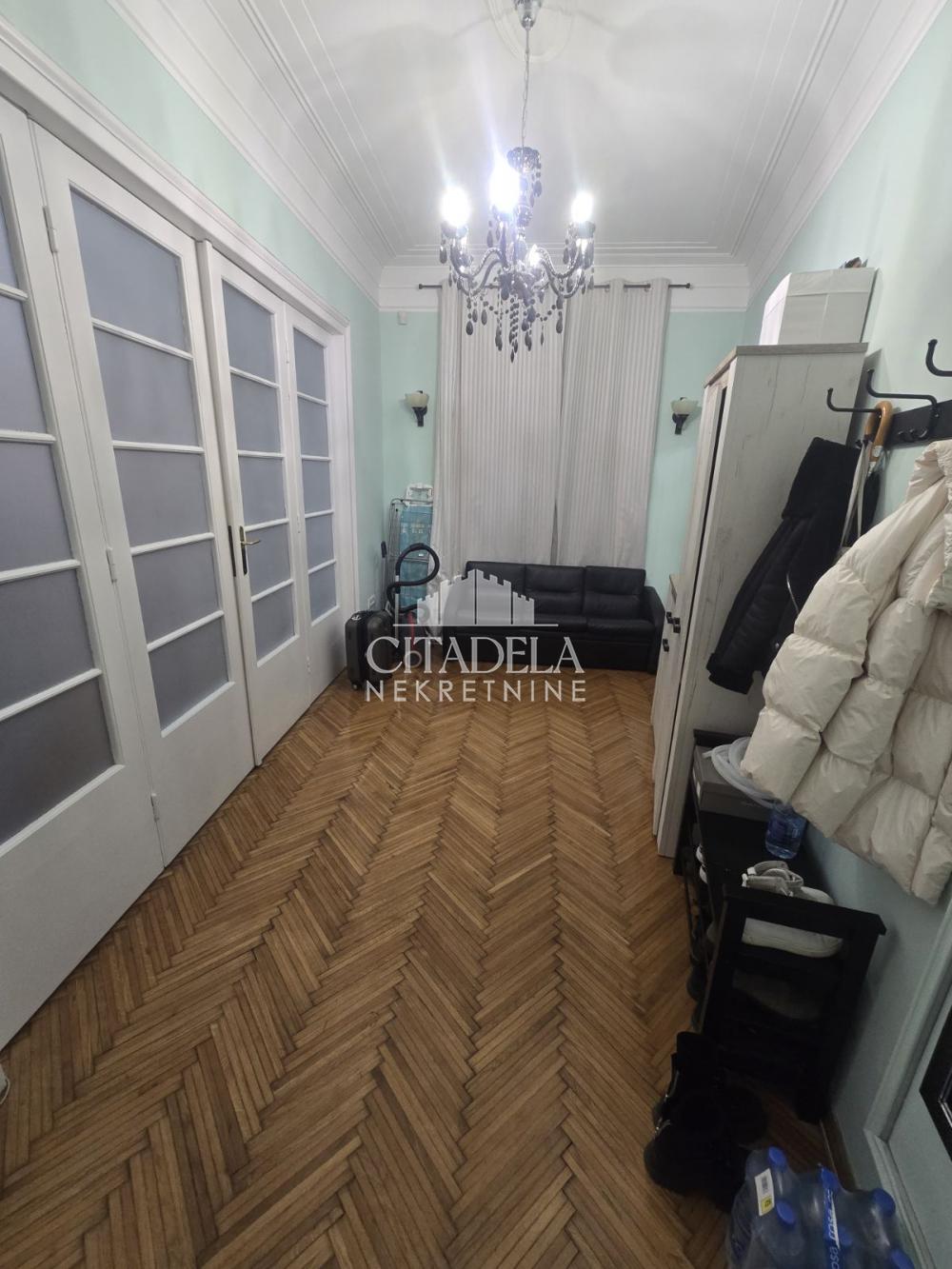 Slika 7 - Prizrenska, Četvorosoban stan za izdavanje, 131m2, 2.000€