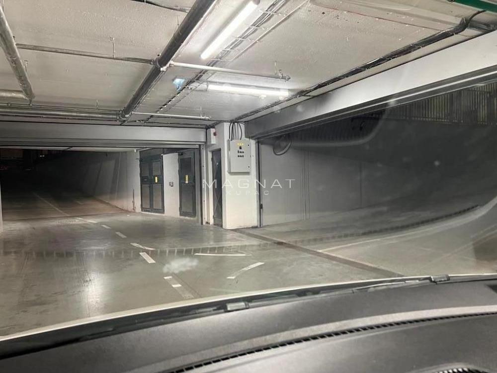 Slika 11 - 22. oktobra, Trosoban stan za izdavanje, 67m2, 1.250€