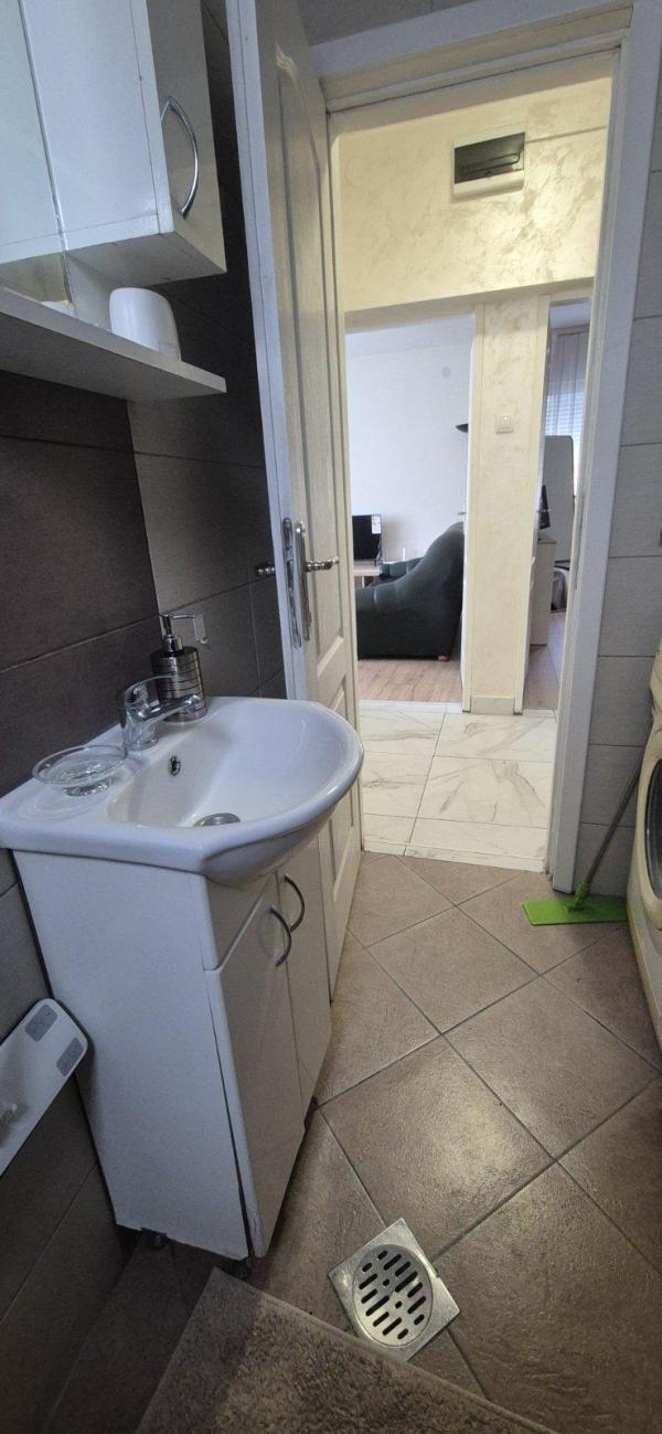 Slika 11 - Kalnička, Dvosoban stan za izdavanje, 50m2, 500€