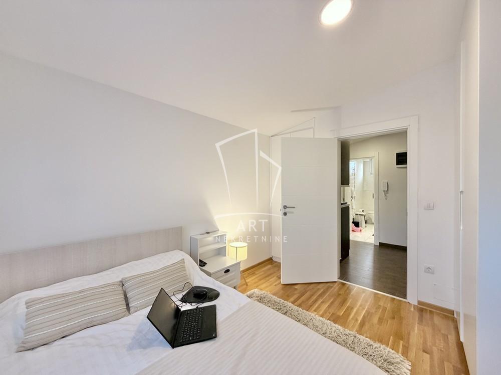 Slika 9 - Čemernička, Dvoiposoban stan na prodaju, 57m2, 198.000€