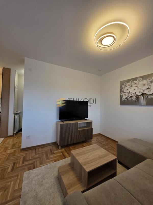 Slika 1 - Trosoban stan za izdavanje, 52m2, 800€