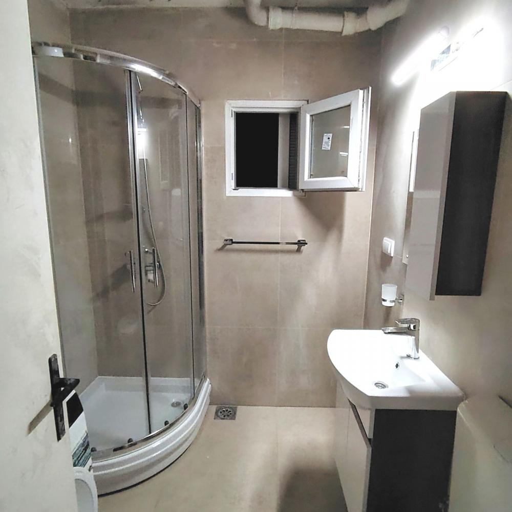 Slika 10 - Jurija Gagarina, Trosoban stan za izdavanje, 70m2, 500€