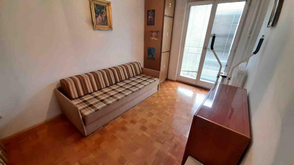 Slika 4 - Jurija Gagarina, Trosoban stan za izdavanje, 70m2, 500€