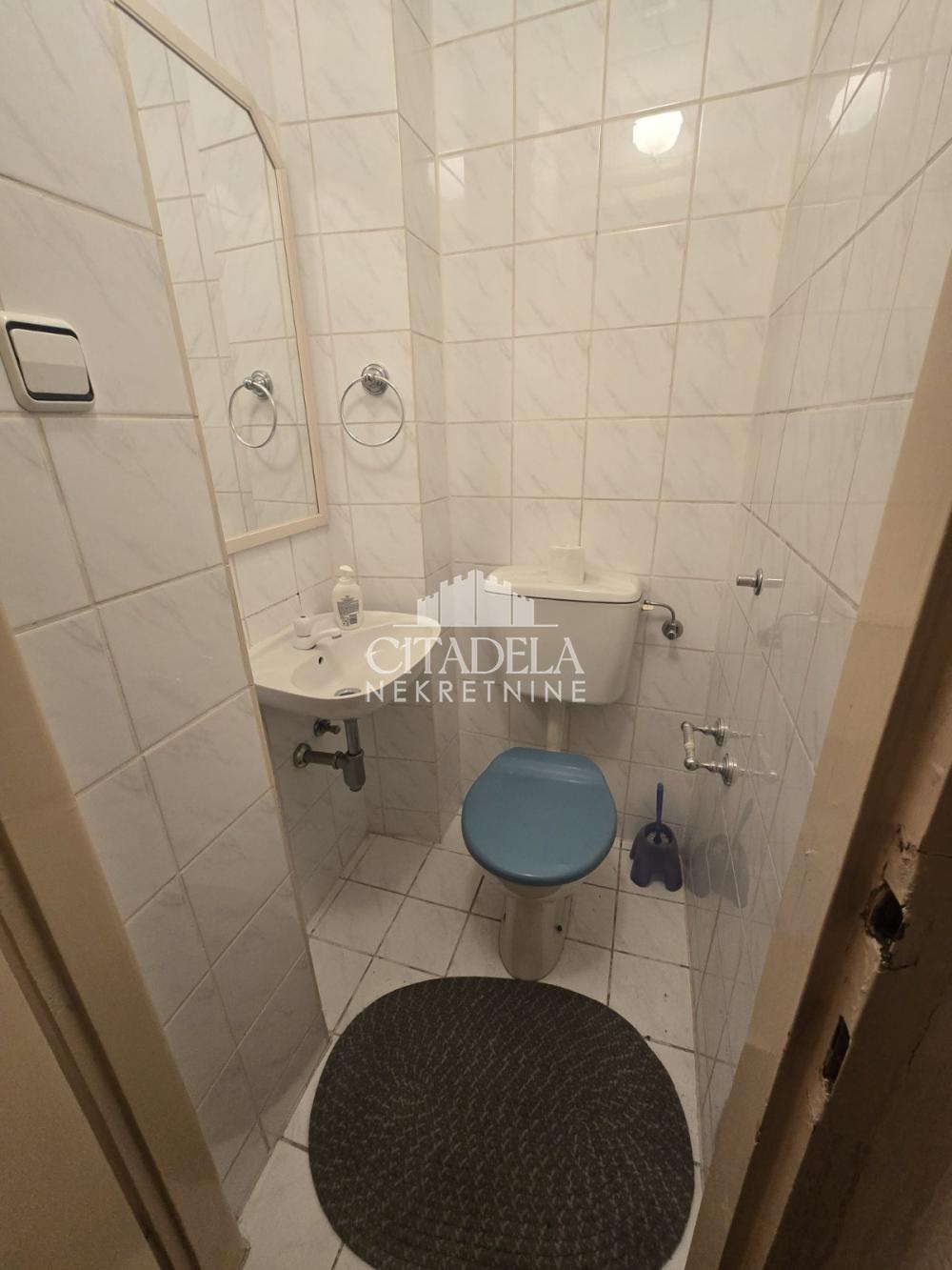 Slika 10 - Palmotićeva, Četvorosoban stan za izdavanje, 100m2, 1.500€