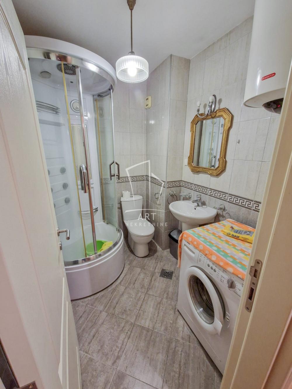 Slika 7 - Kralja Vladimira, Četvorosoban stan za izdavanje, 83m2, 600€