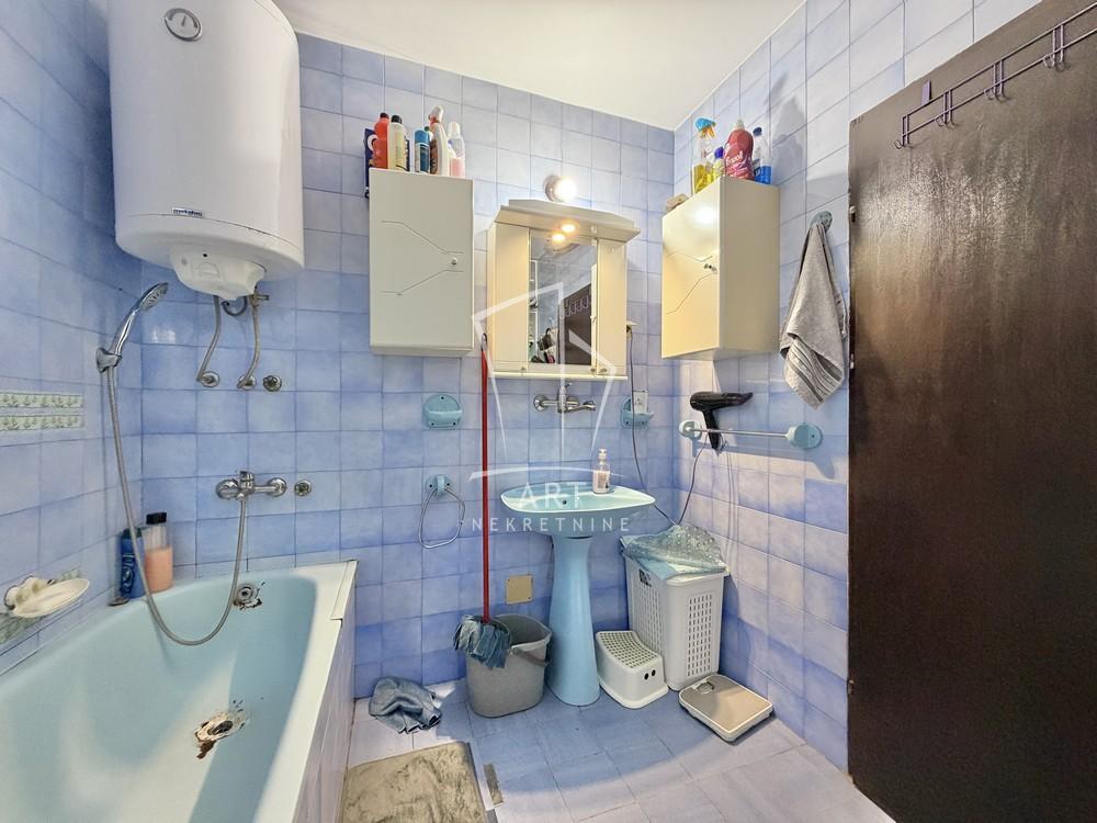 Slika 11 - Branislava Jovanovića,  Kuća na prodaju, 247m2, 250.000€