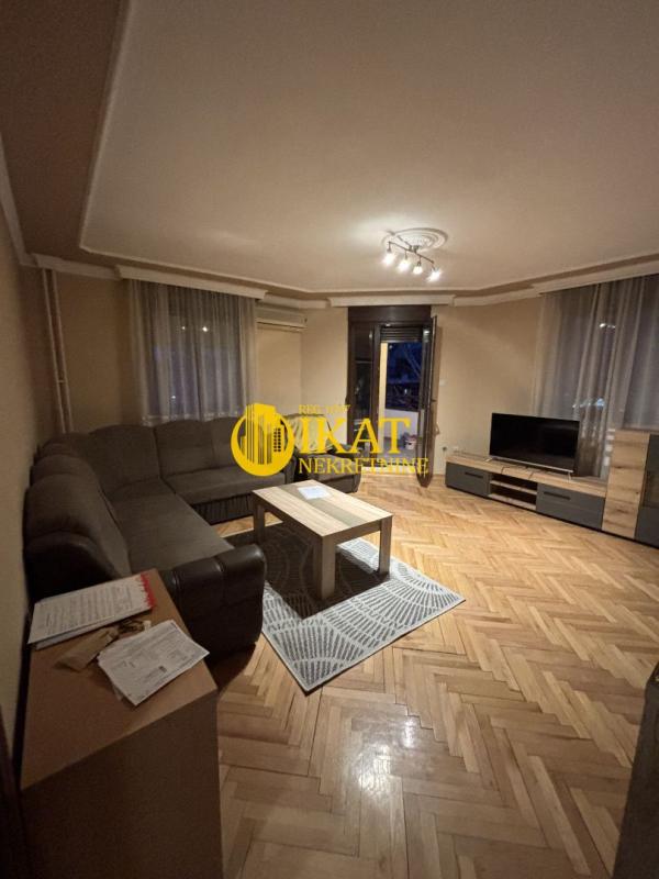 Slika 3 - Četvorosoban stan za izdavanje, 91m2, 900€