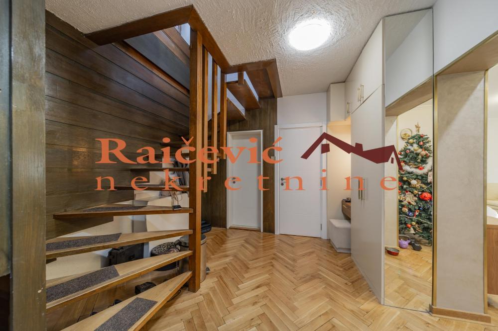 Slika 9 - Koste Racina,  Kuća za izdavanje, 110m2, 2.500€