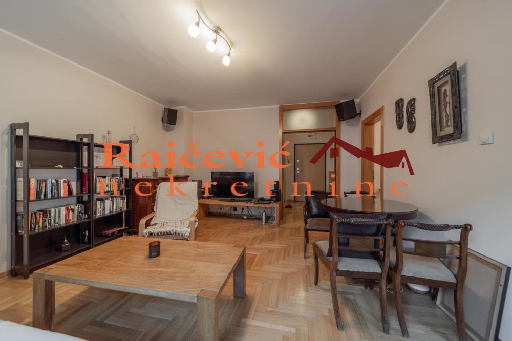 Slika 3 - Bulevar Arsenija Carnojevica, Dvosoban stan za izdavanje, 46m2, 600€