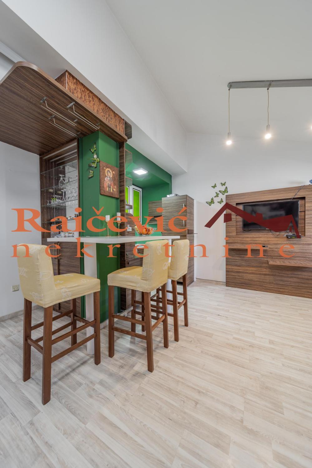 Slika 2 - Dimitrija Tucovica, Dvoiposoban stan za izdavanje, 71m2, 730€