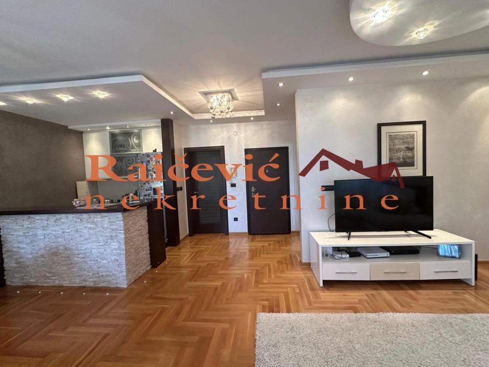 Slika 3 - Vojvode Supljikca, Četvorosoban stan za izdavanje, 97m2, 1.800€