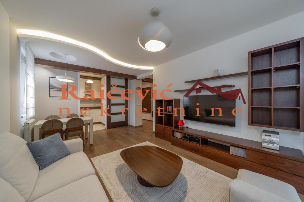 Slika 2 - Koste Abrasevica, Troiposoban stan za izdavanje, 98m2, 950€