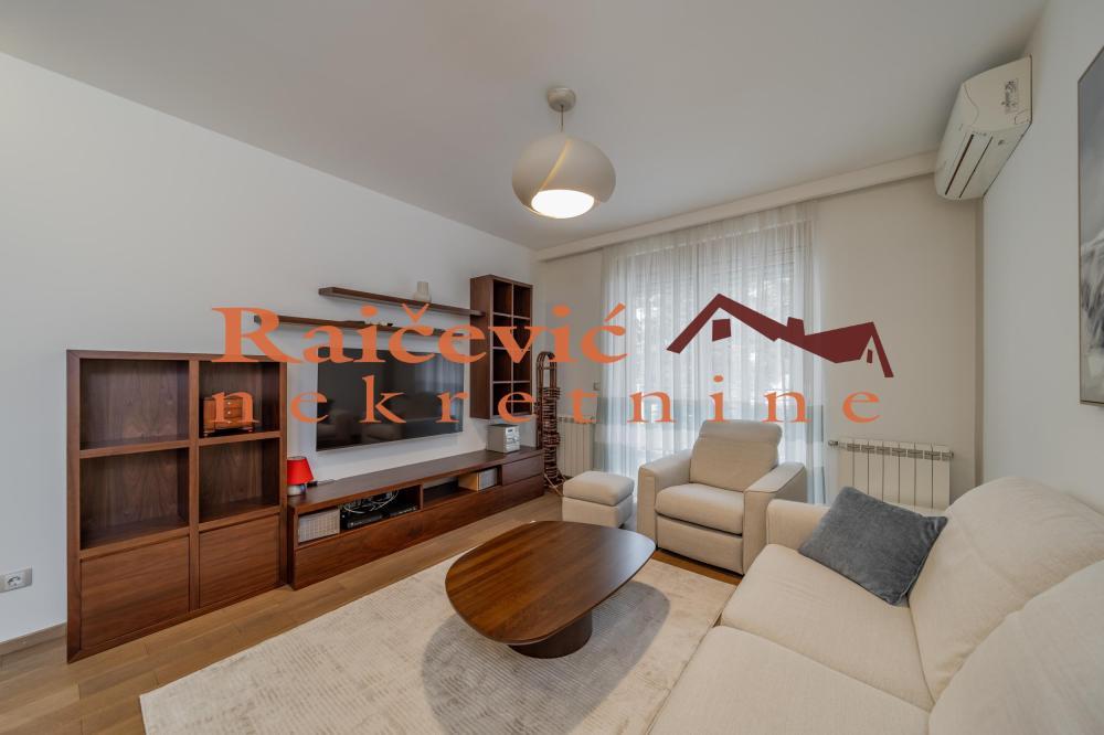 Glavna slika -Koste Abrasevica, Troiposoban stan za izdavanje, 98m2, 950€