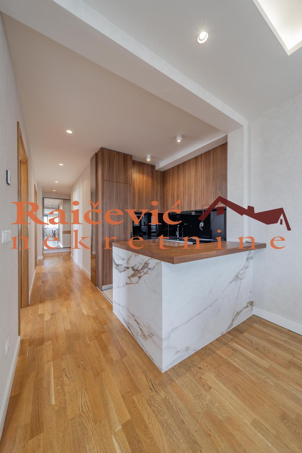 Slika 7 - Gajeva, Četvorosoban stan za izdavanje, 98m2, 1.800€