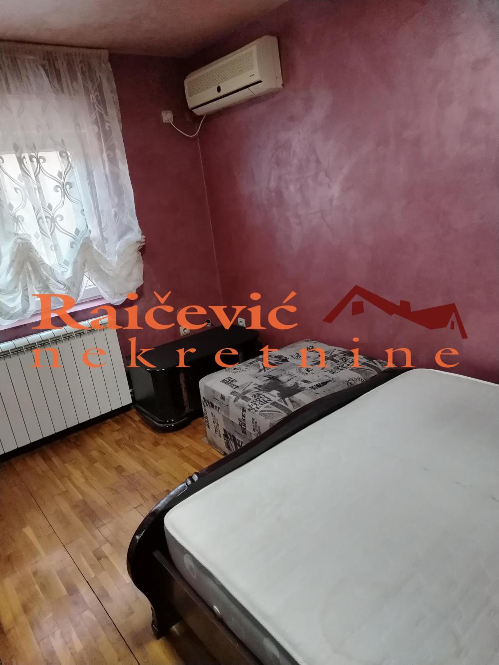 Slika 5 - Bagremova, Četvorosoban stan za izdavanje, 130m2, 600€