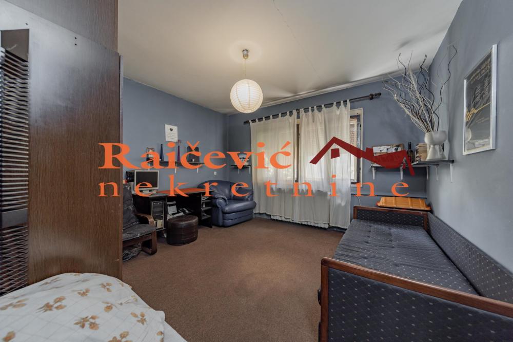 Slika 2 - Pljevaljska,  Kuća na prodaju, 144m2, 300.000€