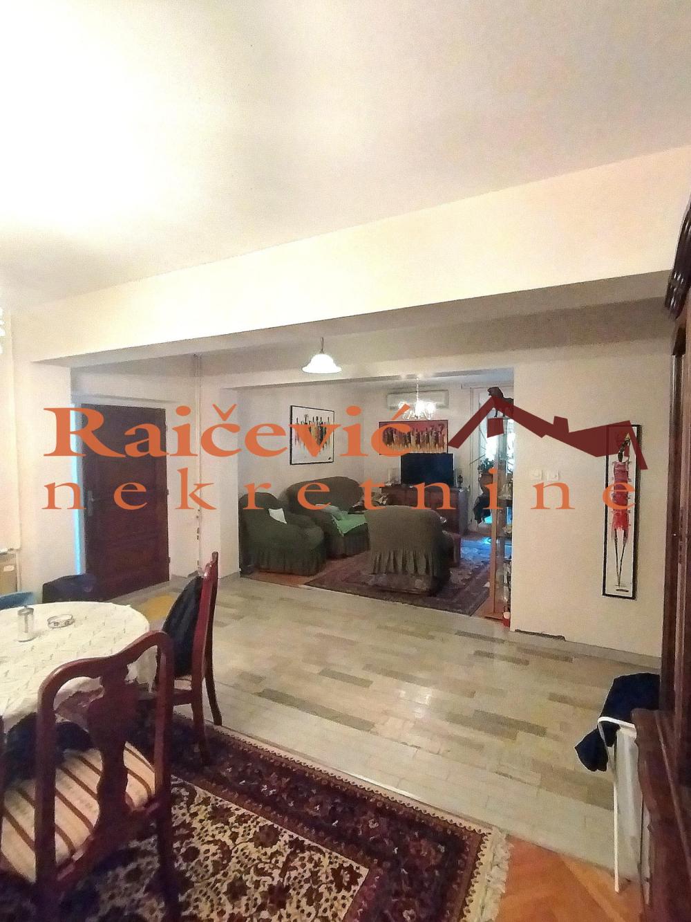 Slika 2 - Skadarlijska,  Kuća na prodaju, 354m2, 250.000€