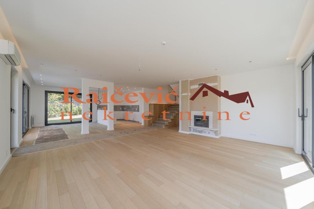 Slika 10 - Izvorska,  Kuća na prodaju, 393m2, 450.000€