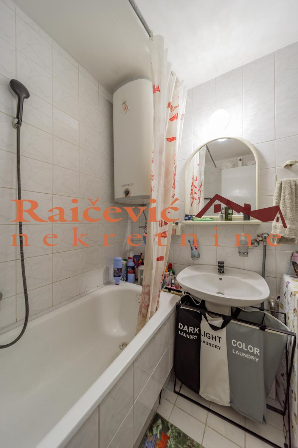 Slika 11 - Dusana Vukasovica, Jednoiposoban stan na prodaju, 45m2, 146.000€