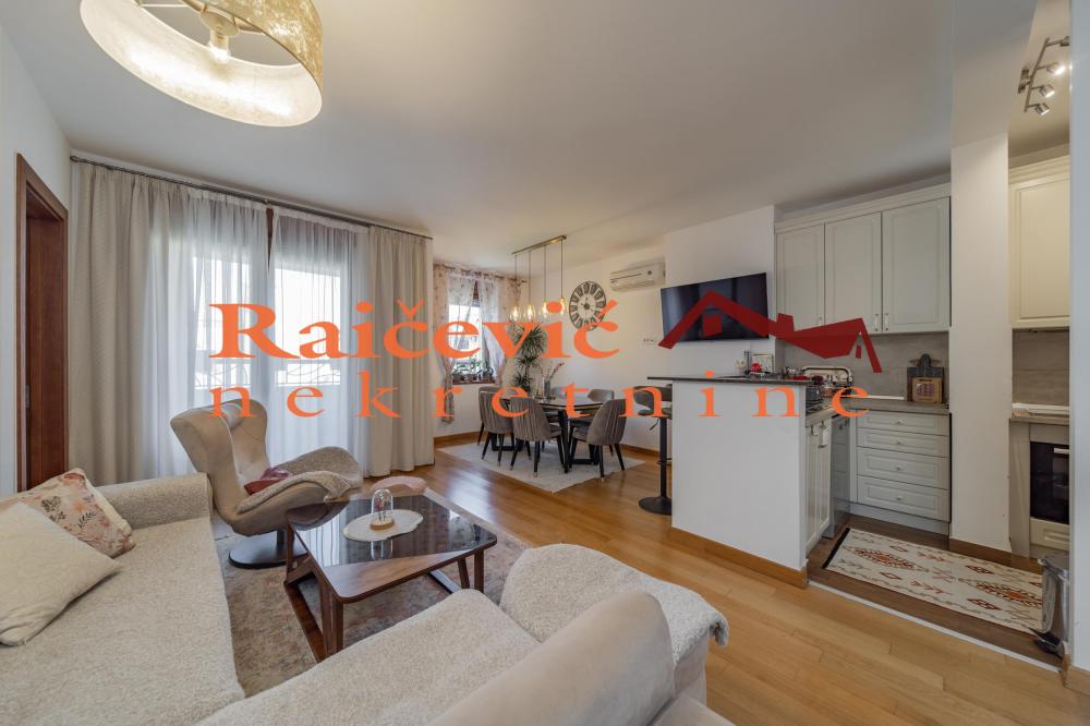 Slika 2 - Vojislava Ilica, Troiposoban stan na prodaju, 87m2, 389.000€