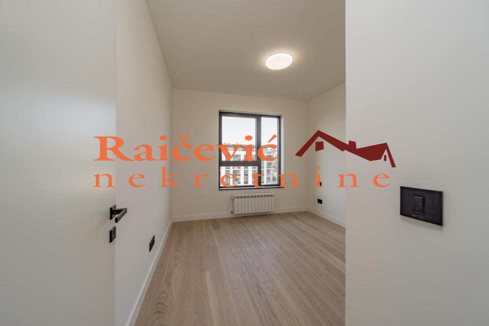 Slika 8 - Hercegovacka, Trosoban stan na prodaju, 87m2, 480.000€