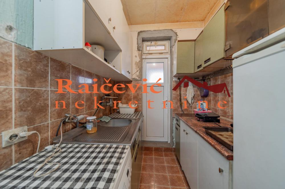 Slika 6 - Omladinsko setaliste, Četvoroiposoban stan na prodaju, 91m2, 123.000€